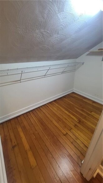 Building Photo - 413 Atwells Ave