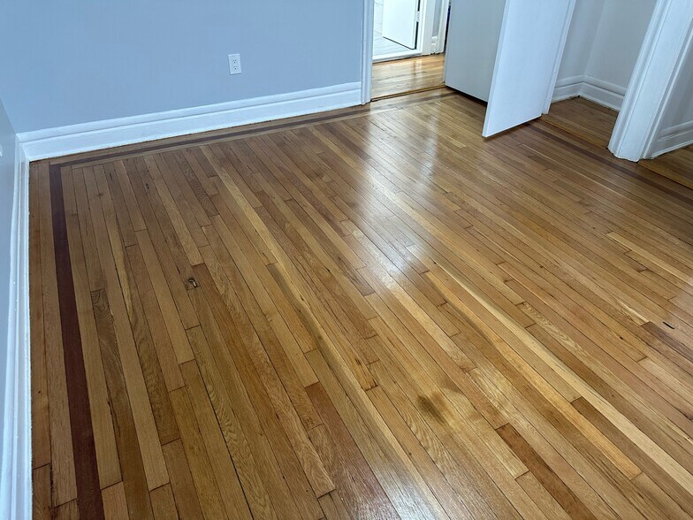 Building Photo - 429 Fairmount Ave