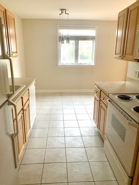 Building Photo - 1264 W Byron St