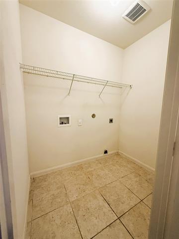 Building Photo - 120 Rushmore Ln