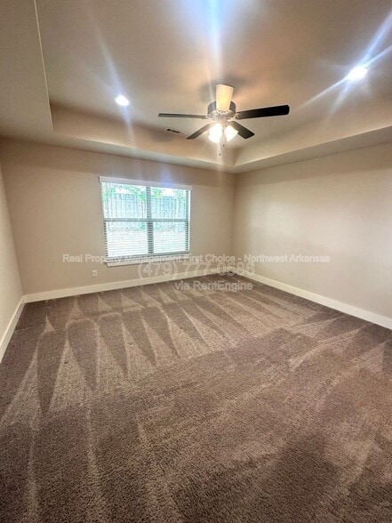 Building Photo - 3600 SW Brittany Rd