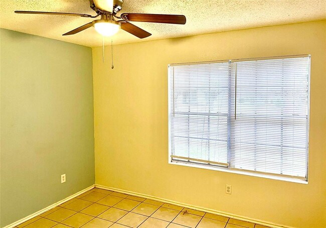 Building Photo - 3408 Settlement Dr