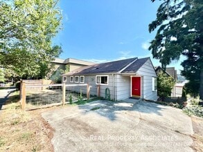 Building Photo - 2859 NW 56th St