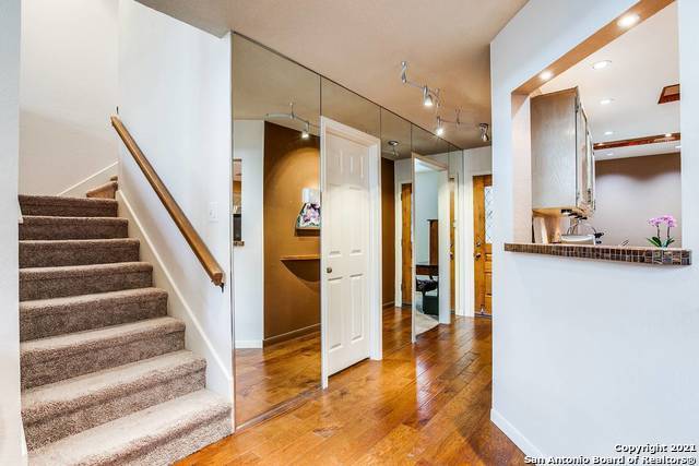 Building Photo - 14110 Vistawood-