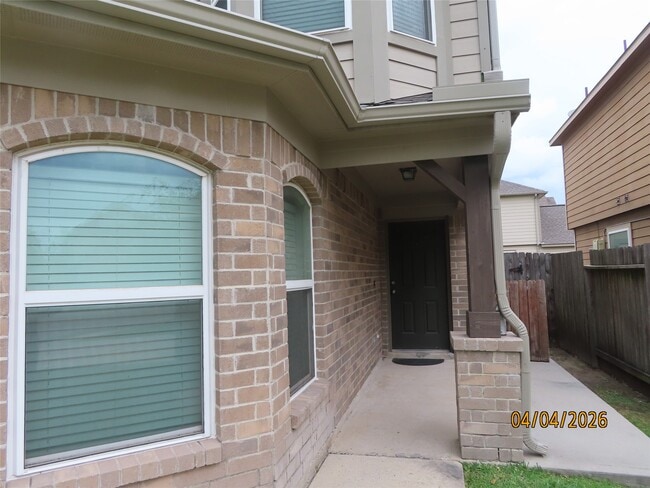 Building Photo - 15631 S Fall Fern Cir