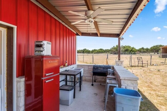 Building Photo - 7027 FM971