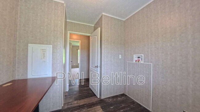 Building Photo - 166 Clonts Rd