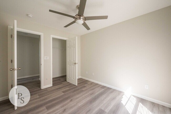 Building Photo - Clovis Eastside Home, 4BR/3BA, Built 2017 - Lots of Amenities!