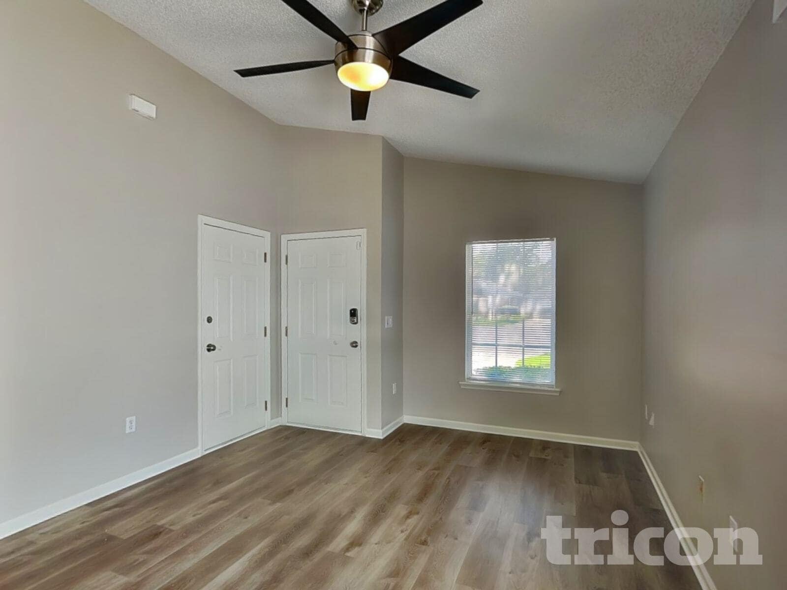 Building Photo - 4350 Jillian Dr