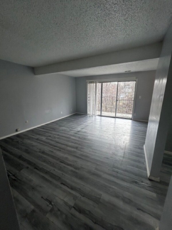 Building Photo - 3309 Wood Ave