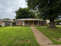 Building Photo - 6080 Barrentine Dr