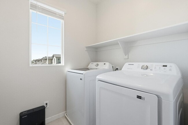 Building Photo - 1521 S Senate St