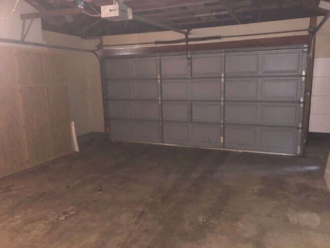 Building Photo - 7512 Wachtel Way