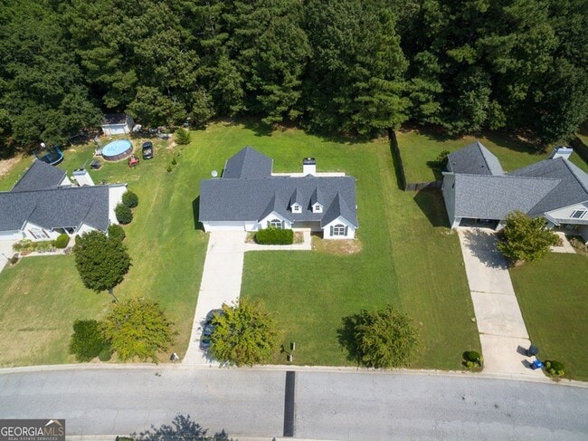 Building Photo - 350 Windermere Dr