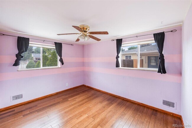 Building Photo - 1289 S Canosa Ct