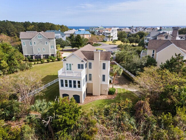 Building Photo - 64 Tradewind Ct