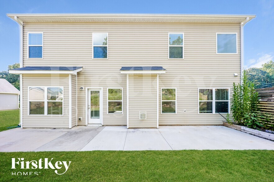 Building Photo - 330 Windpher Ridge