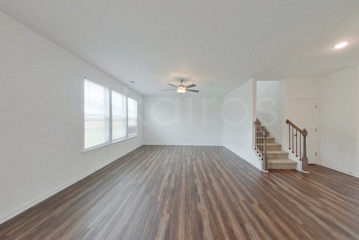 Building Photo - 107 Silver Maple Ln