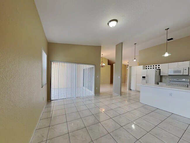 Building Photo - 8751 NW 142nd St