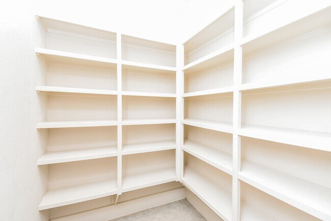 Building Photo - 86 S Waterbridge Dr