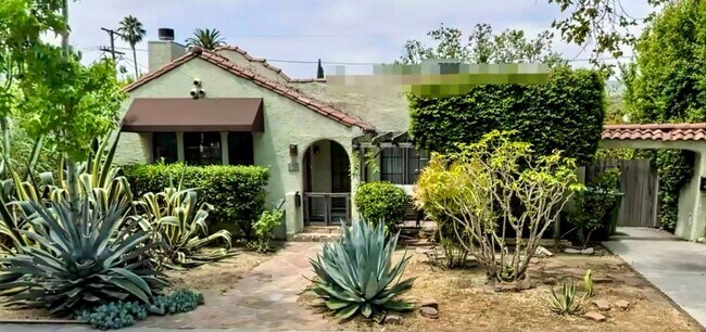Building Photo - 753 N Citrus Ave