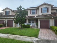 Building Photo - 3331 Lakeside Dr