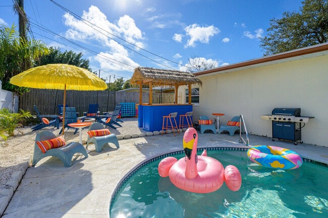 Building Photo - 507 Shore Dr