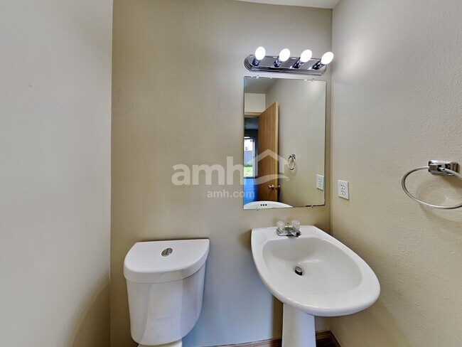 Building Photo - 10418 192nd Street Ct E