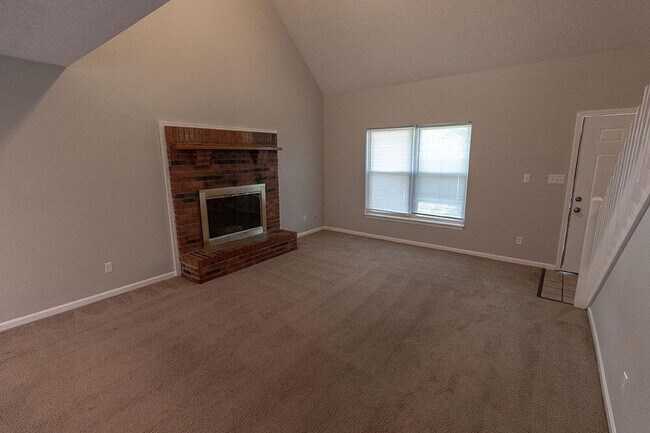 Building Photo - 3602 Hermitage Rd