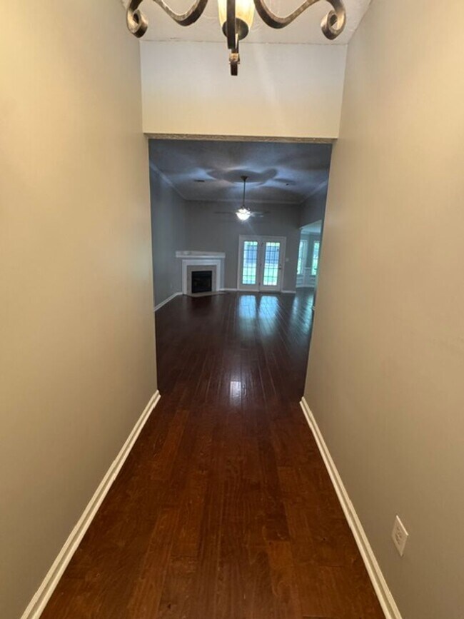 Building Photo - Available Now In Riverwood Plantation!
