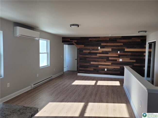 Building Photo - 2006 Washington Ave