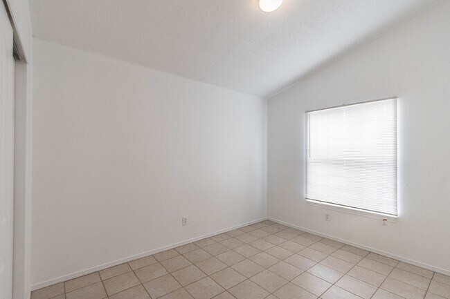 Building Photo - Fabulous home in East El Paso!!