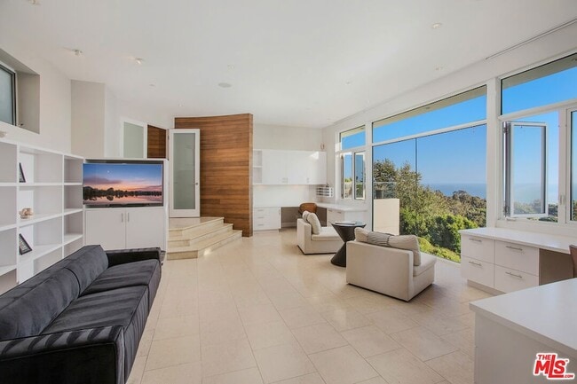 Building Photo - 27454 Winding Way