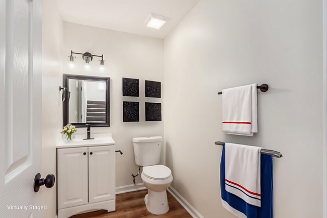 Building Photo - 865 Old Leonard Ave