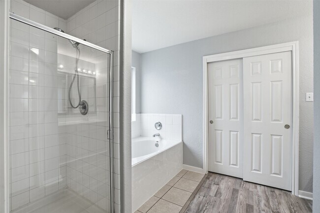 Building Photo - 326 Wild Bird Dr