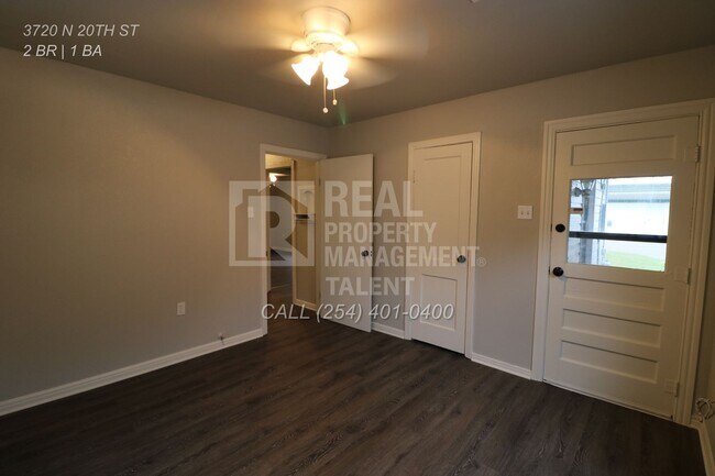 Building Photo - 3720 N 20th St