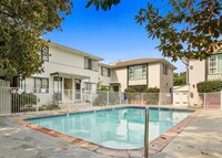 Building Photo - 3144 S. Barrington Ave in Mar Vista - Has ...