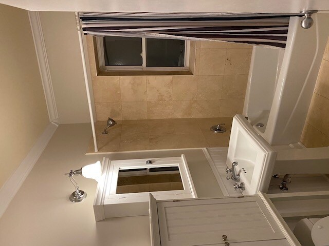 Building Photo - 2537 Prairie Ave