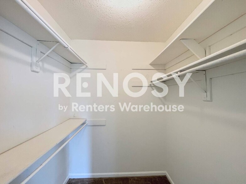 Building Photo - 1325 Wellfleet Ct