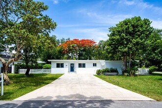 Building Photo - 7800 SW 57th Ct