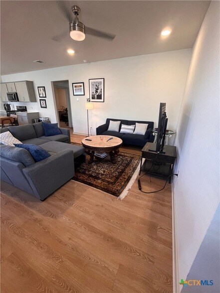 Building Photo - 308 Millbrook Blvd