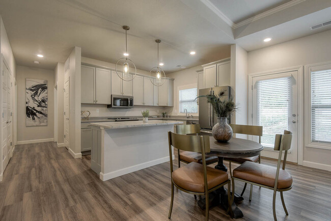 Kitchen/Dining Area w-Patio Access off Kitchen - 9727 Montclaire Dr