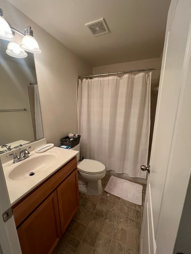 Building Photo - 3728 Foote St NE