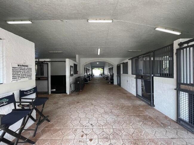 Building Photo - 14372 Equestrian Way