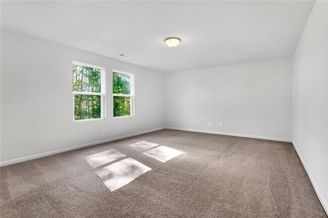 Building Photo - 4855 Darby Dr
