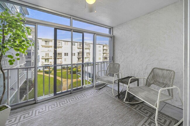 Building Photo - 3857 Indian Trail