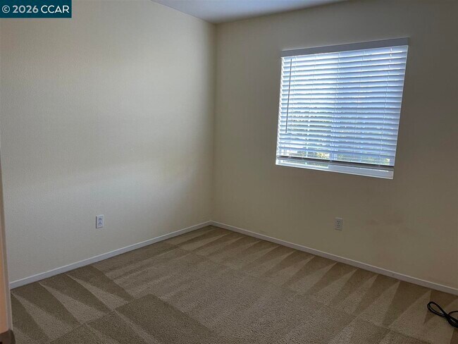 Building Photo - 4443 Meadow Valley Cir