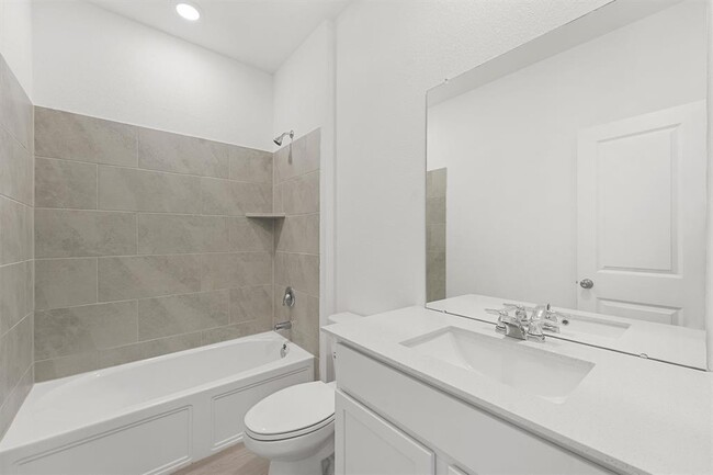 Building Photo - 10351 Woodhill Spa Ln