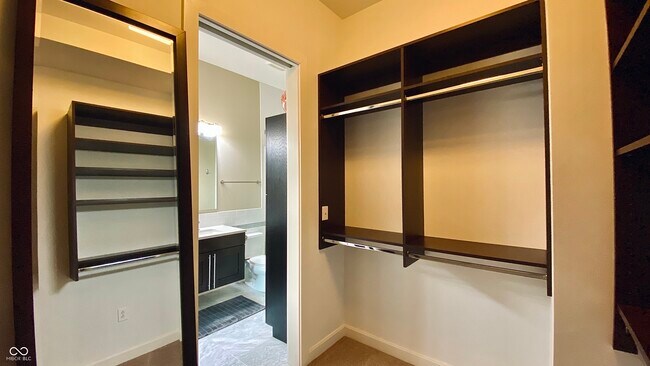 Building Photo - 1 Virginia Ave