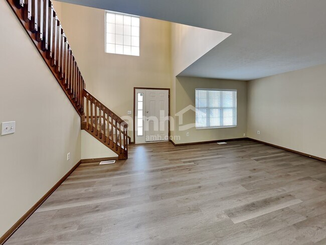 Building Photo - 1209 Nottingham Rd